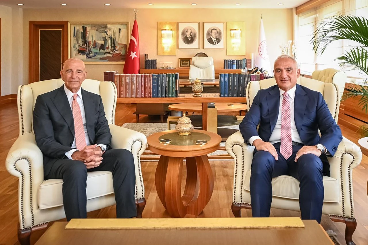 Minister Ersoy, US Ambassador Barrack highlight cooperation against artifact trafficking