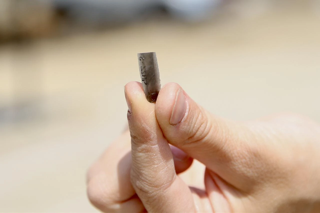 Melos obsidian reveals overseas links at Anatolian mound