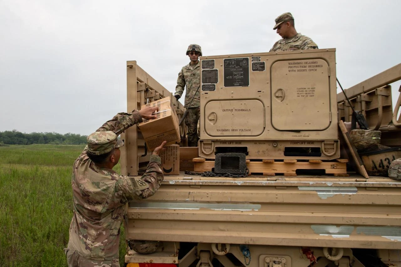Suspected white phosphorus 'leak' at US base triggers evacuation alert