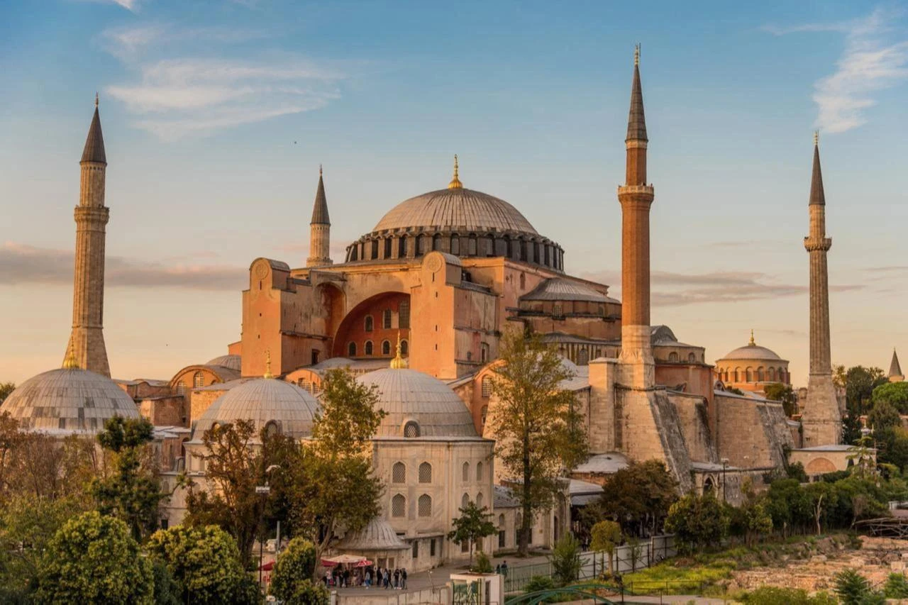 Türkiye to host UNESCO World Heritage session in Istanbul in 2027  