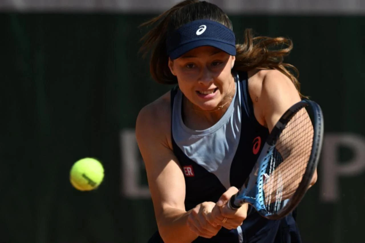Zeynep Sonmez advances to second round at Memphis Classic