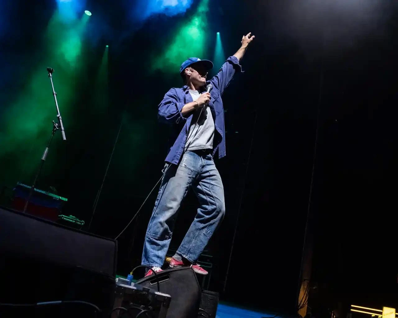 Mac DeMarco's Istanbul set featured a selection of his most celebrated tracks. Istanbul, Türkiye, July 2, 2026. (Epifoni/ AA Photo)