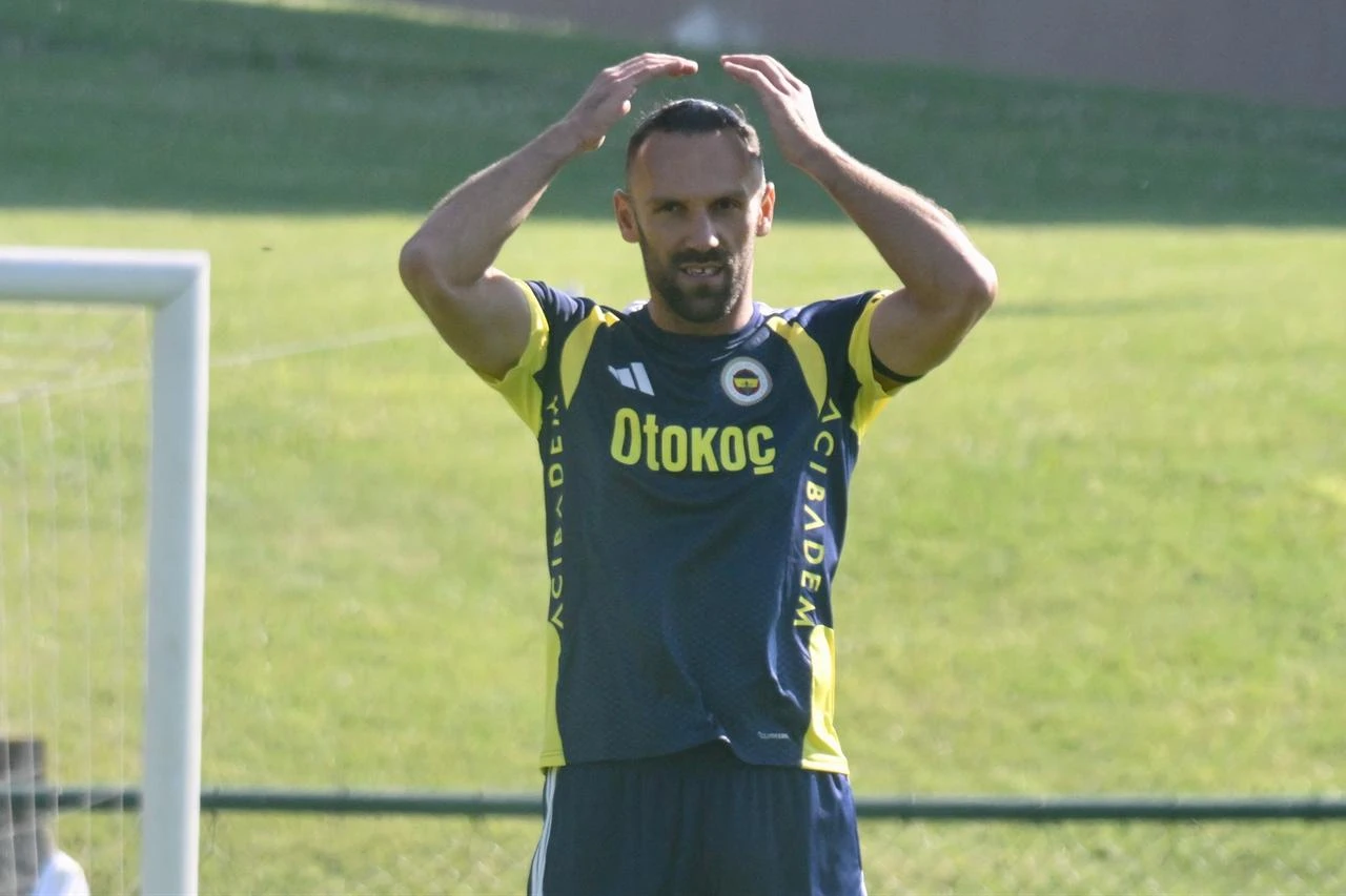 Muriqi injury forces Fenerbahce into striker search as 3 exits move up agenda