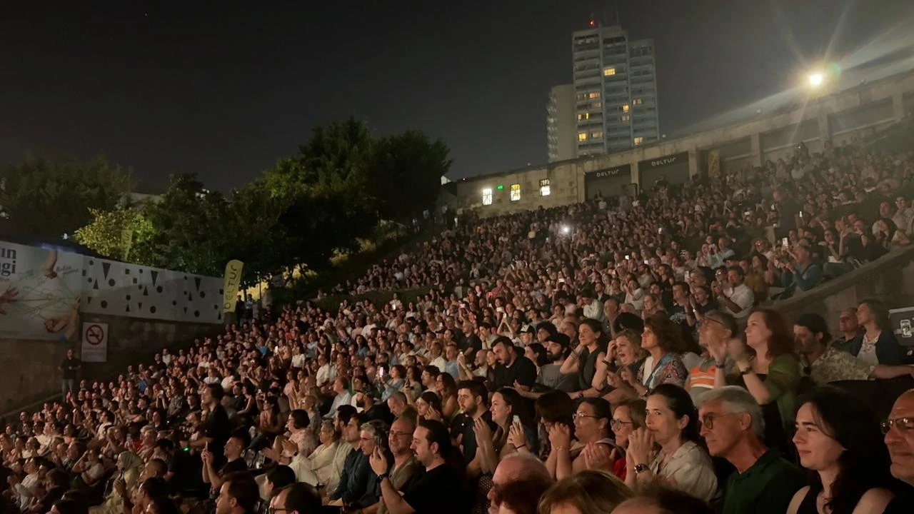 Crowds attend the Robert Plant concert held as part of the 33rd Istanbul Jazz Festival at Harbiye Cemil Topuzlu Open-Air Theater in Istanbul, Türkiye. (AA Photo)