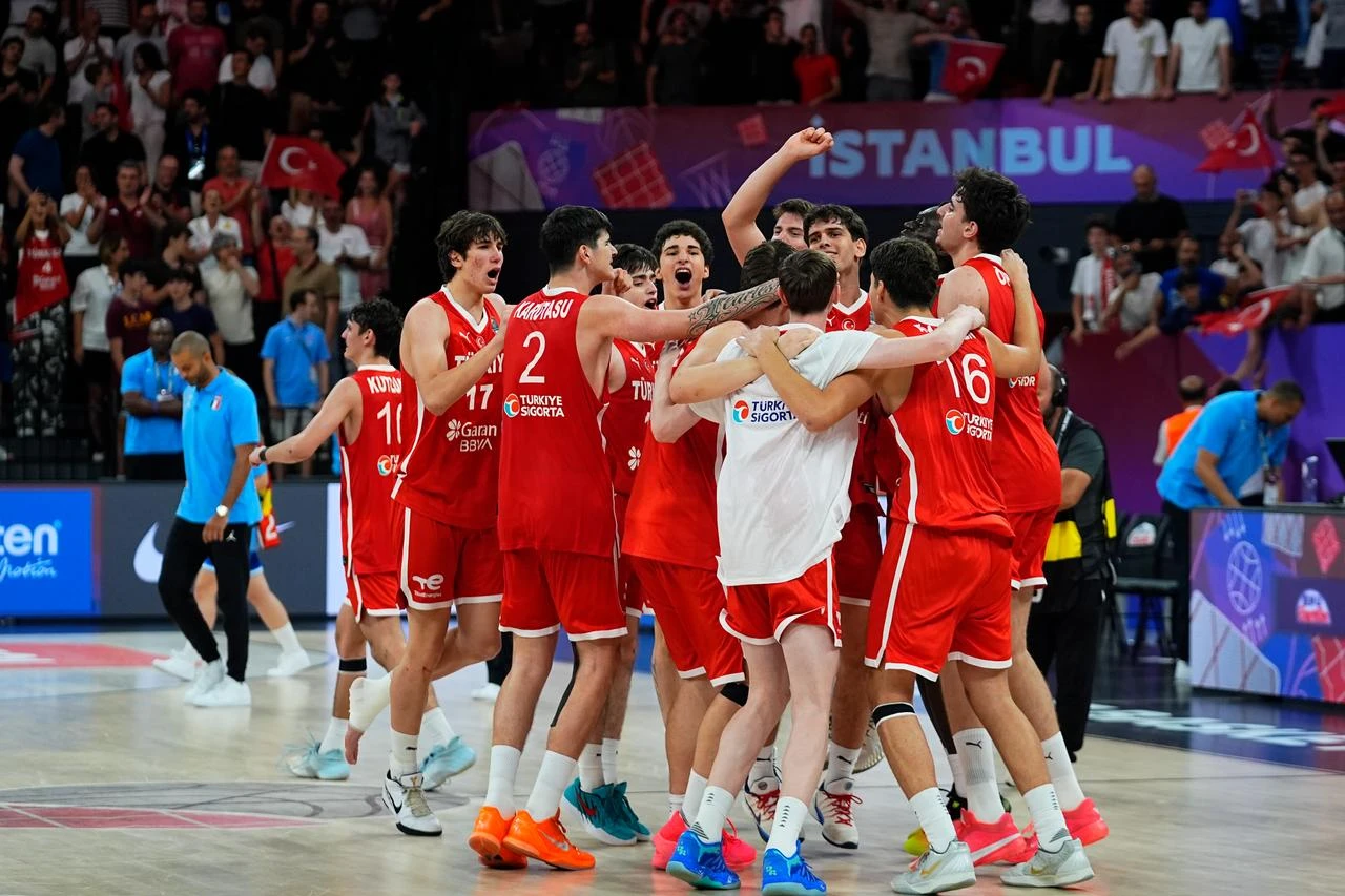 Türkiye beat France to reach FIBA U17 World Cup semifinals