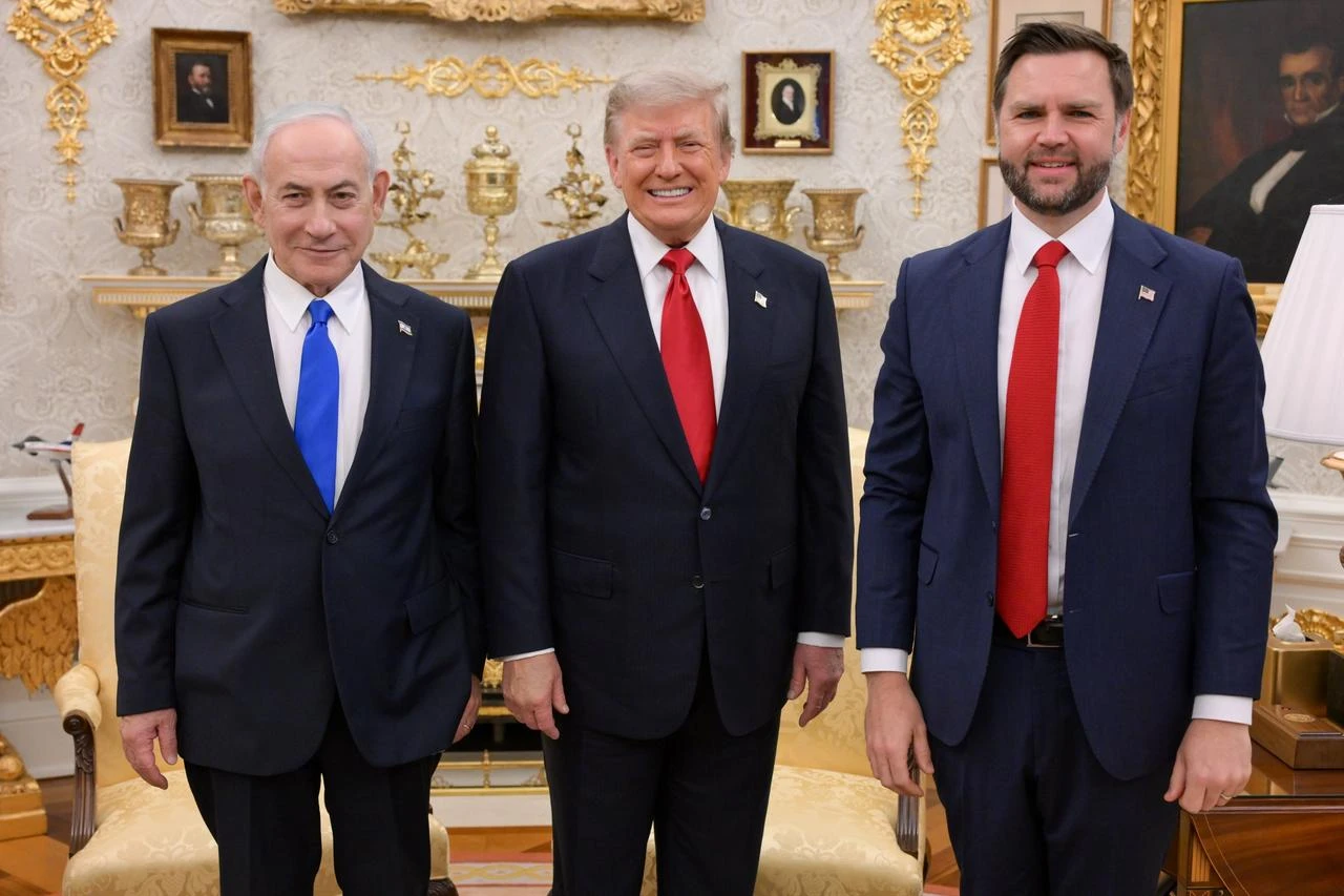 U.S. President Donald Trump and Vice President of the United States JD Vance (R) meet Israeli Prime Minister Benjamin Netanyahu at White House in Washington DC, July 28, 2026. (Ma’ayan Toaf (GPO)/Handout)