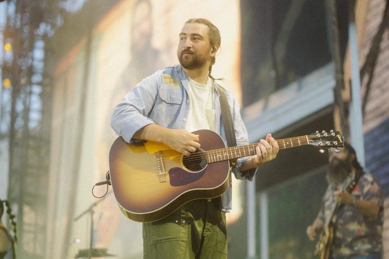 Noah Kahan joins artists blocking Trump from using their music