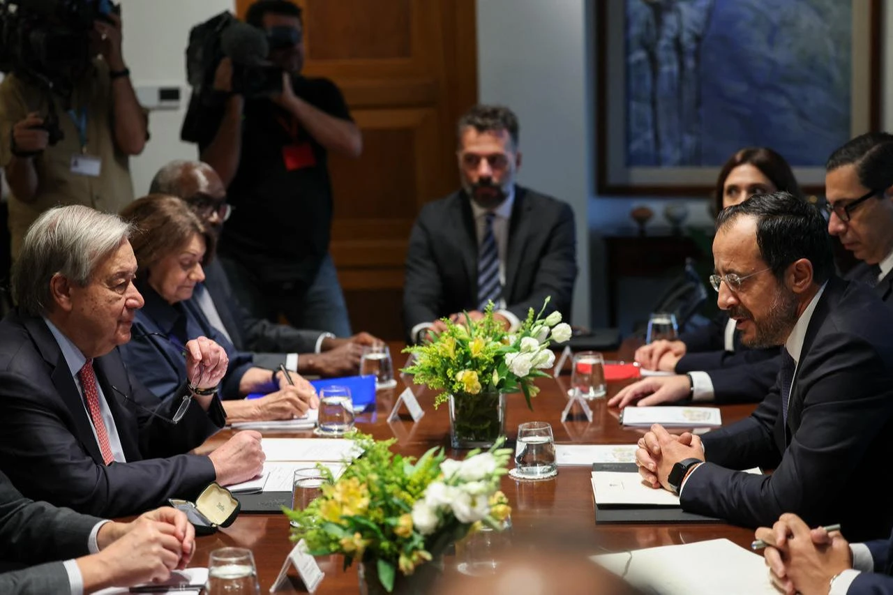 United Nations Secretary-General Antonio Guterres (L) attends a meeting with Greek Cyprus' leader Nikos Christodoulides (R) in Nicosia on July 28, 2026. (AFP Photo)