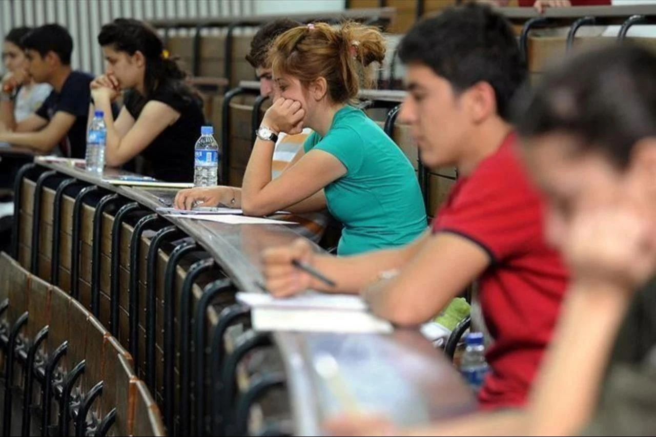University students attend a lecture in a lecture hall (AA Photo)