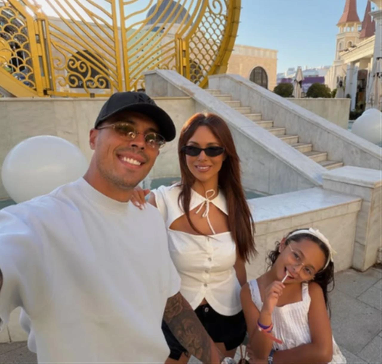 Screenshot from Porro's official Instagram story with his family in Belek, Antalya, Türkiye. (Photo via Instagram/@pedroporro29_
)