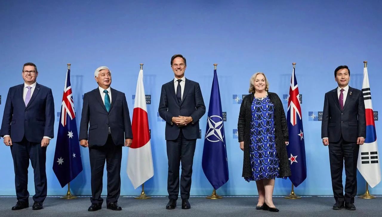 NATO Secretary General Mark Rutte (centre) meeting with representatives from Australia, Japan, New Zealand and the Republic of Korea at NATO Headquarters in Brussels on 17 October 2024.