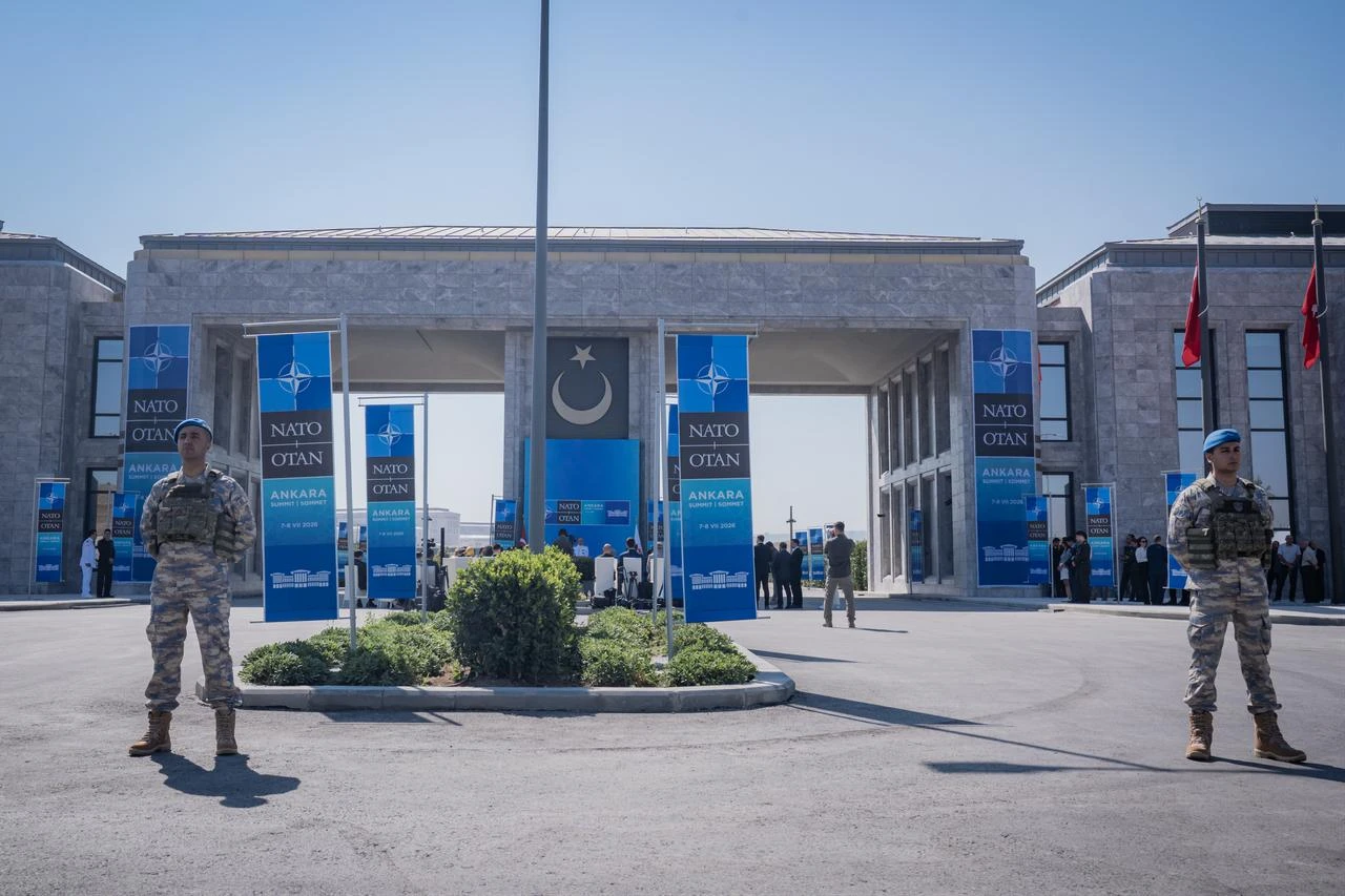 Soldiers stand guard at Ay Yildiz Joint Headquarters, which brings together the General Staff and the Army, Navy, and Air Force commands under one roof, in Ankara, Türkiye, July 2, 2026. (AA Photo)