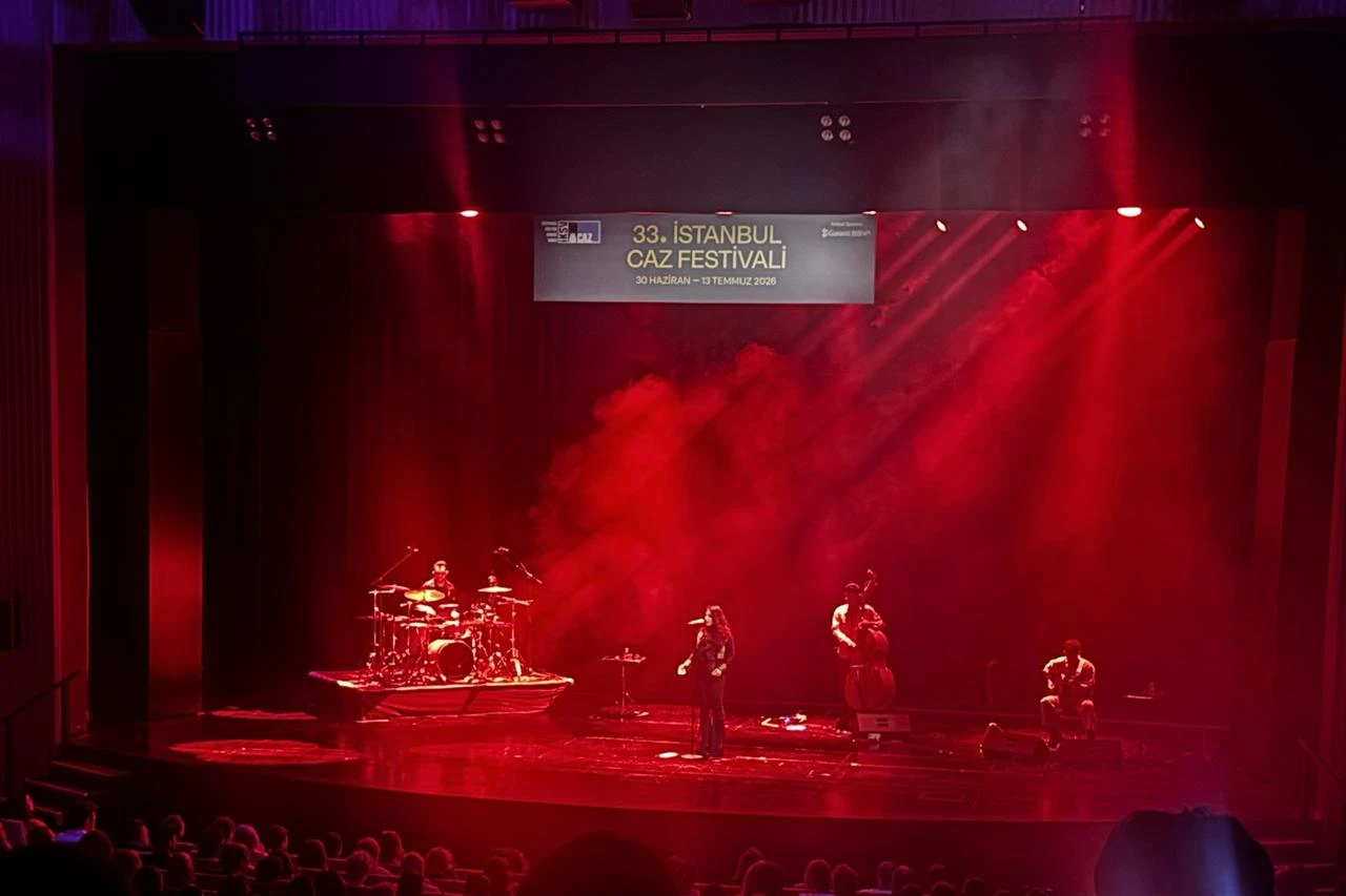 Grammy-winning Arooj Aftab captivates audience at 33rd Istanbul Jazz Festival