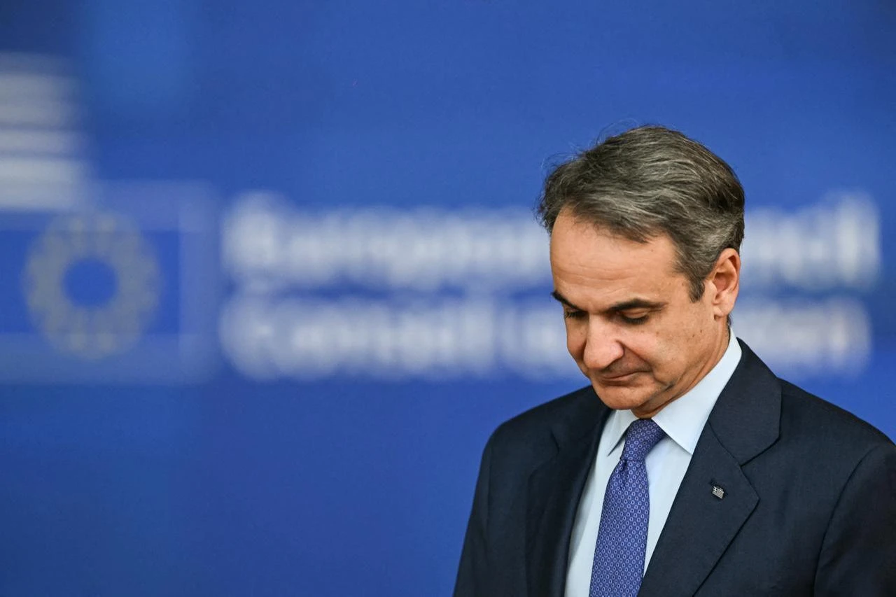 Greece's Prime Minister Kyriakos Mitsotakis arrives for the final press conference during the EU Summit at the EU headquarters in Brussels, June 19, 2026. (AFP Photo)