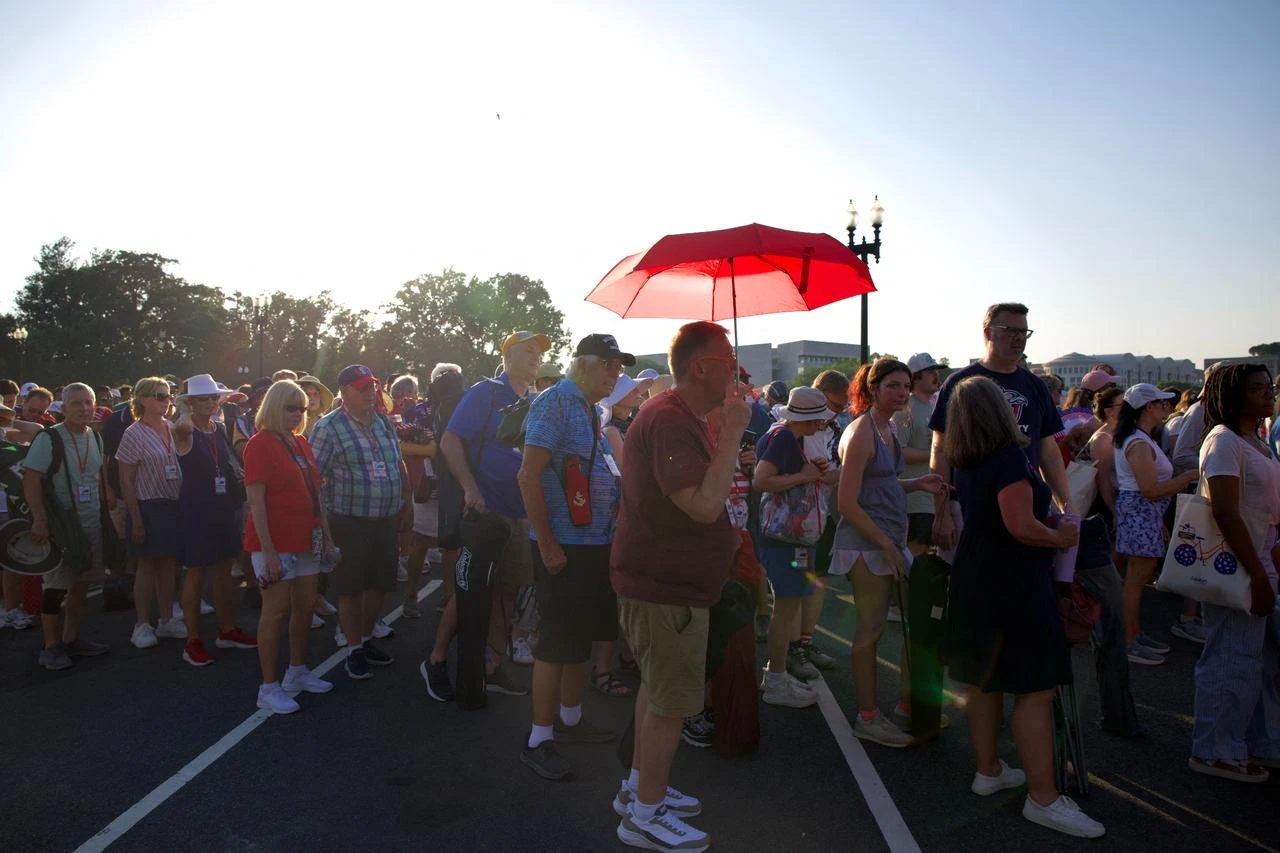 Heat wave spoils America's 250th birthday celebration