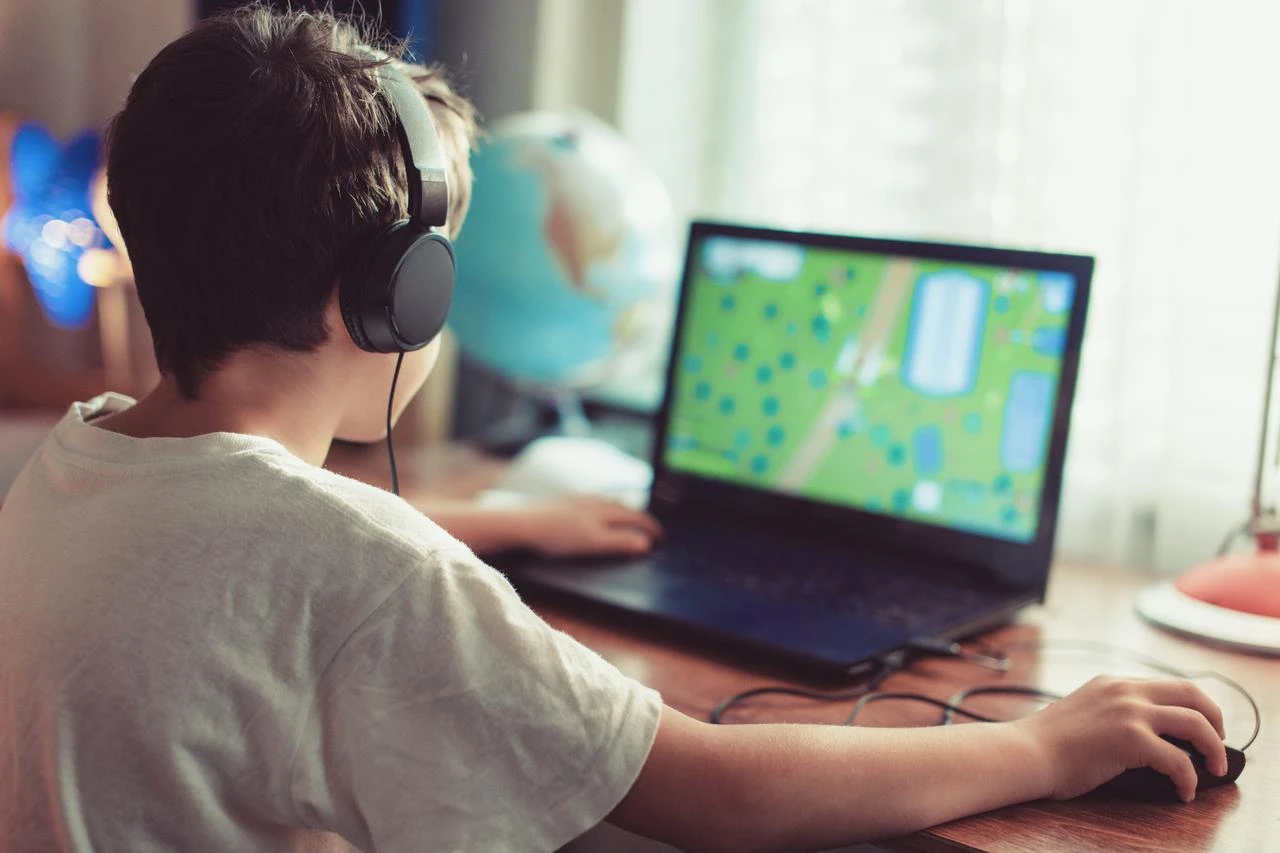 Kids are out-learning AI faster than any adult