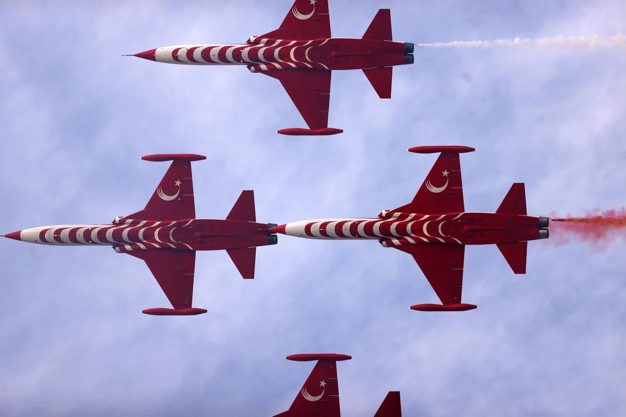 Turkish Stars to fly over Ankara for NATO summit
