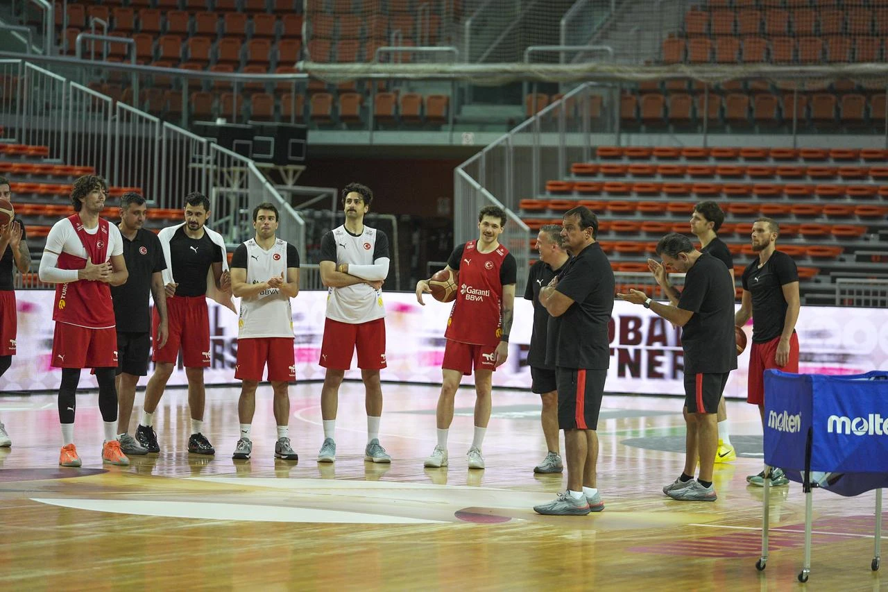 Türkiye men’s basketball team trains ahead of the World Cup qualifier against Bosnia and Herzegovina in Zenica, July 1, 2026. (AA Photo)