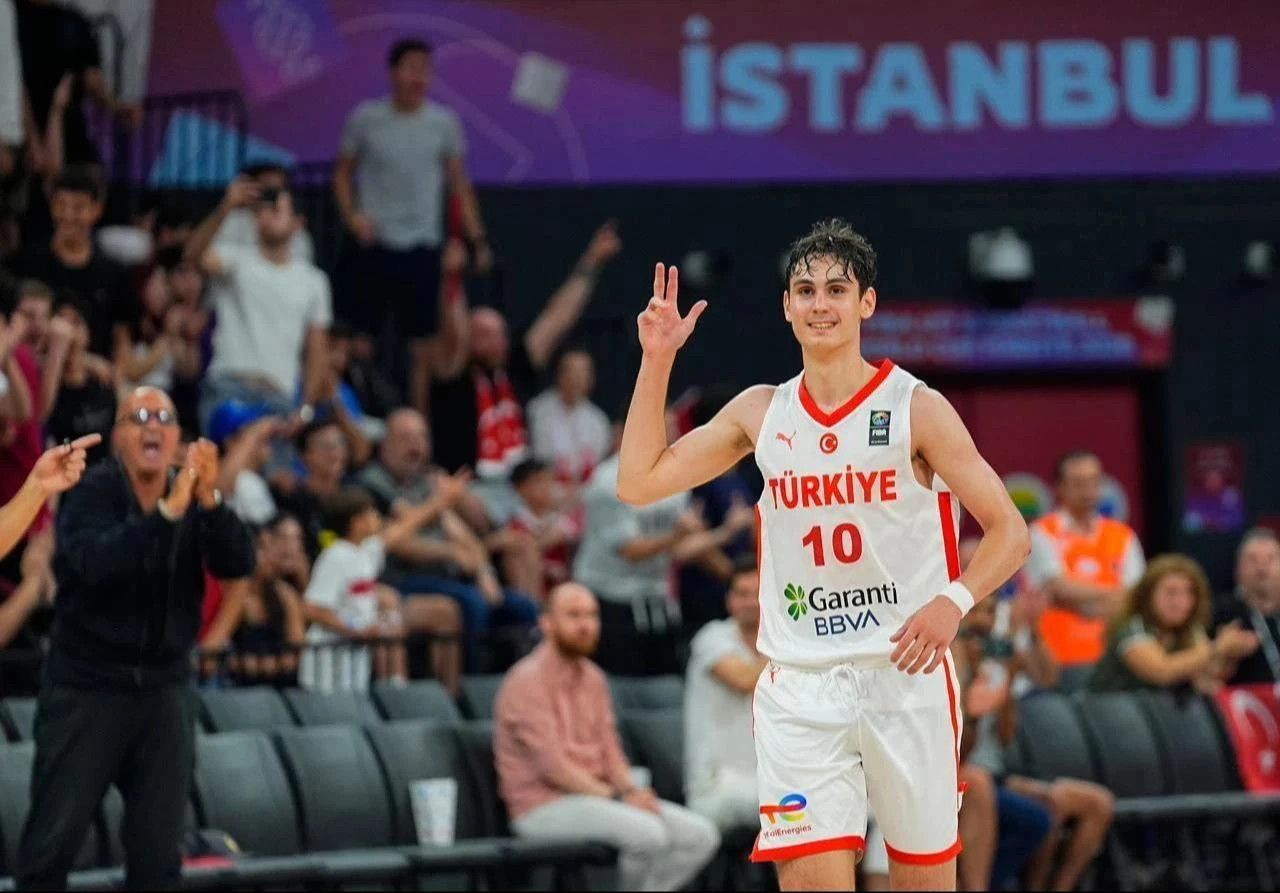 Türkiye’s Ömer Kutluay celebrates after a play during the FIBA U17 match between Türkiye and Venezuela, Istanbul, Türkiye, July 1, 2026. (AA Photo)