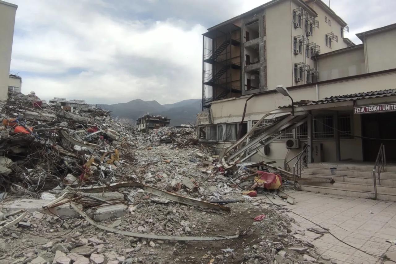 Expert reports split over hospital collapse that killed 125 in Türkiye’s Feb. 6 quakes
