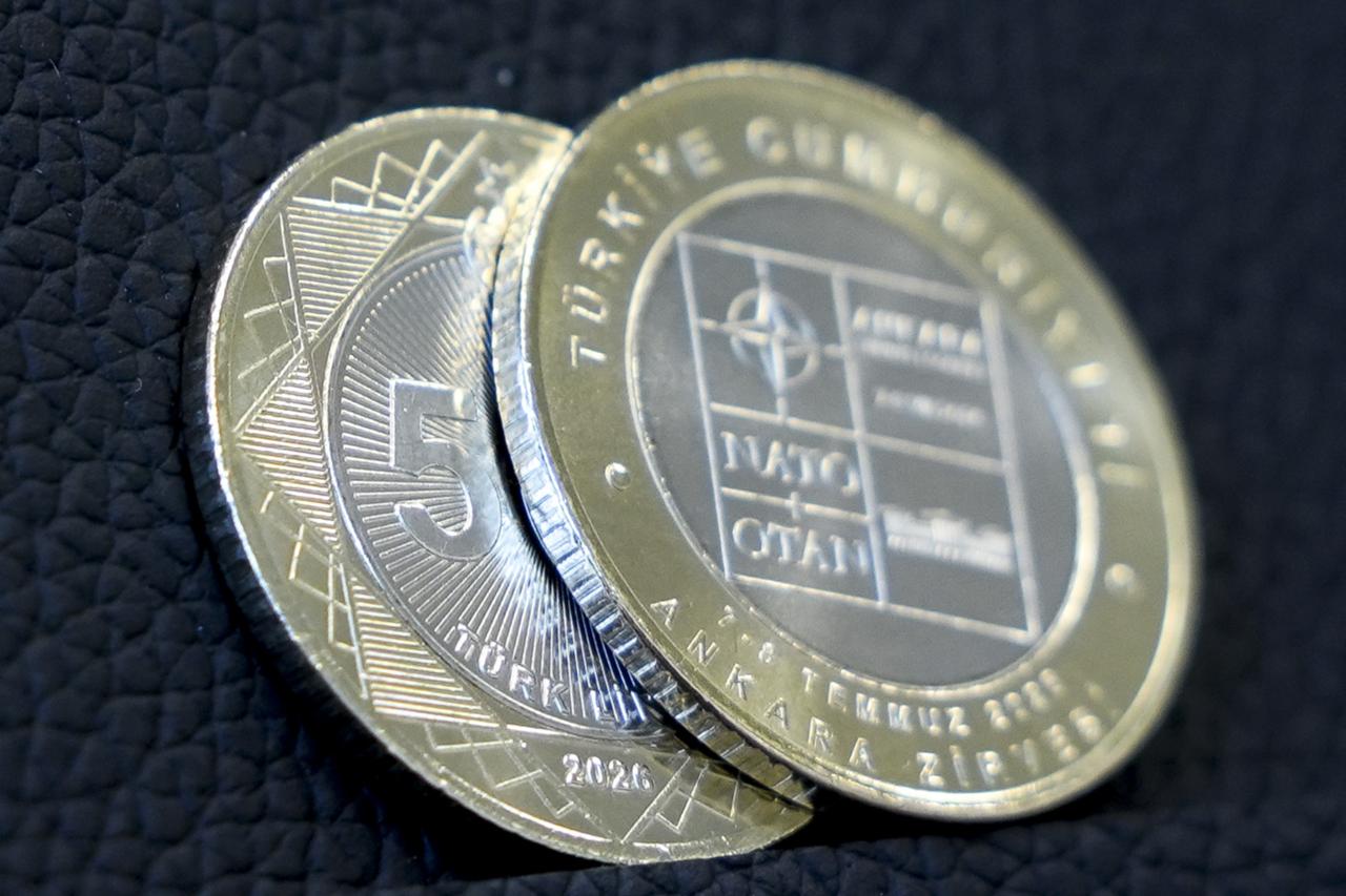 Turkish Mint rolls out 500,000 commemorative NATO summit coins