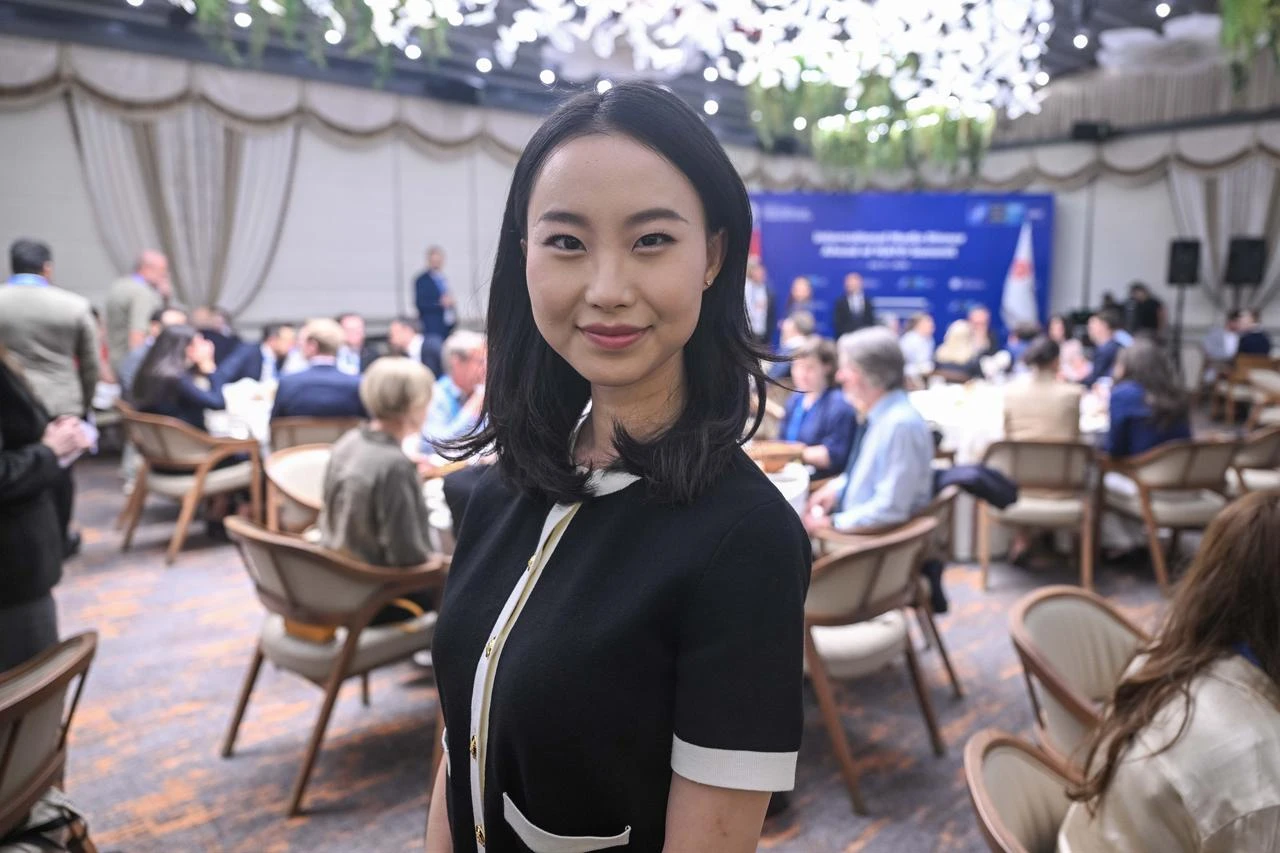 American journalist Iris Tao attends dinner hosted by Türkiye's Communications Director Burhanettin Duran with international journalists to foster global understanding ahead of the July 7-8 NATO summit in Ankara, Türkiye, July 5, 2026. (AA Photo)
