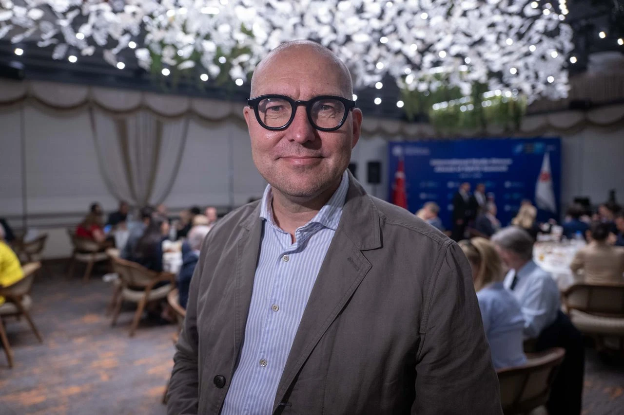 Danish journalist Peter Ernstved Rasmussen attends dinner hosted by Türkiye's Communications Director Burhanettin Duran with international journalists to foster global understanding ahead of the July 7-8 NATO summit in Ankara, Türkiye, July 5, 2026. (AA Photo)