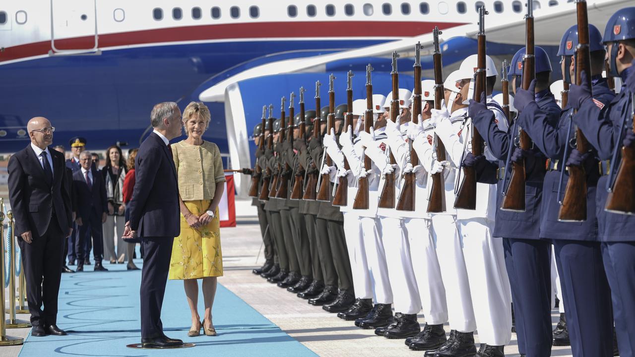 Leaders gather in Ankara for NATO summit