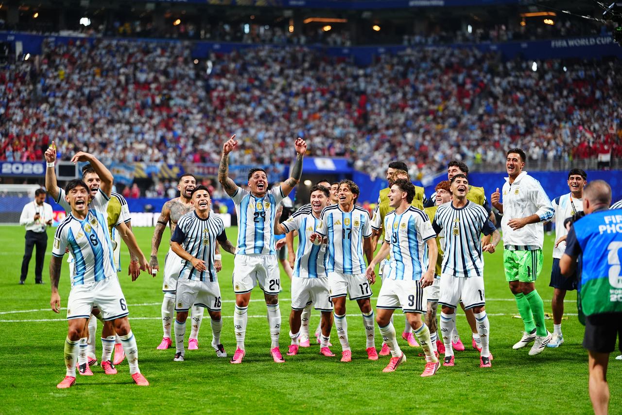 Players of Argentina celebrate after winning the 2026 FIFA World Cup Round of 16 match between Argentina and Egypt at Mercedes-Benz Stadium (Atlanta Stadium) in Atlanta, Georgia, United States on July 07, 2026. ( AA Photo)