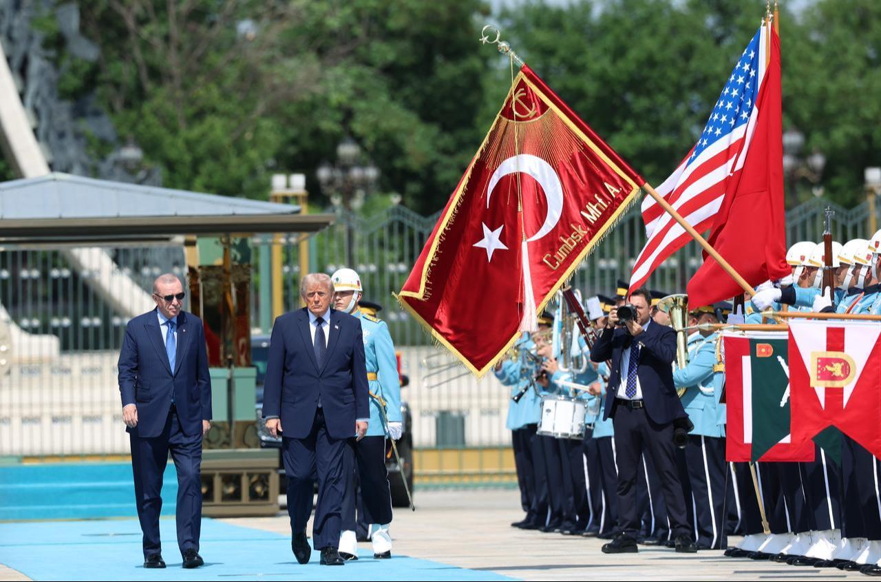Turkish President Recep Tayyip Erdogan welcomes US President Donald Trump, who is paying an official visit to Turkiye ahead of the 36th NATO Heads of State and Government Summit in Ankara, with an official ceremony at the Presidential Complex in Ankara, Türkiye, July 7, 2026. ( TUR Presidency / Murat Kula - Anadolu Agency )