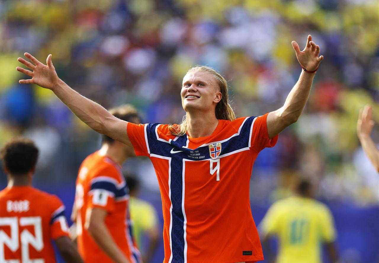 Erling Haaland #9 of Norway gestures towards the fans after scoring his team's second goal against Brazil during the match between Brazil and Norway at New York New Jersey Stadium,  in East Rutherford, New Jersey, US, July 05, 2026. (AFP Photo)