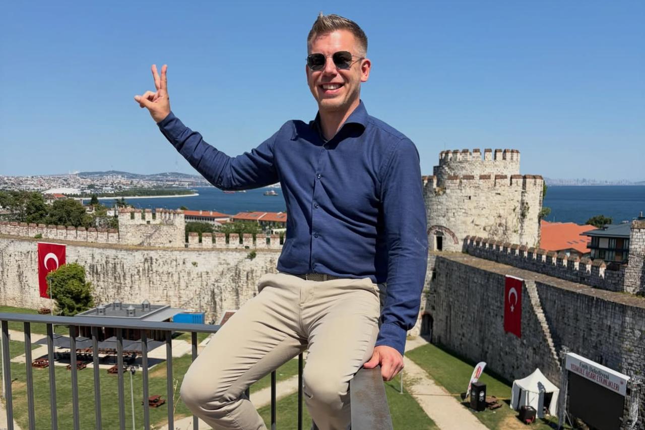 Hungarian PM Peter Magyar tours Istanbul's Yedikule Fortress before NATO summit