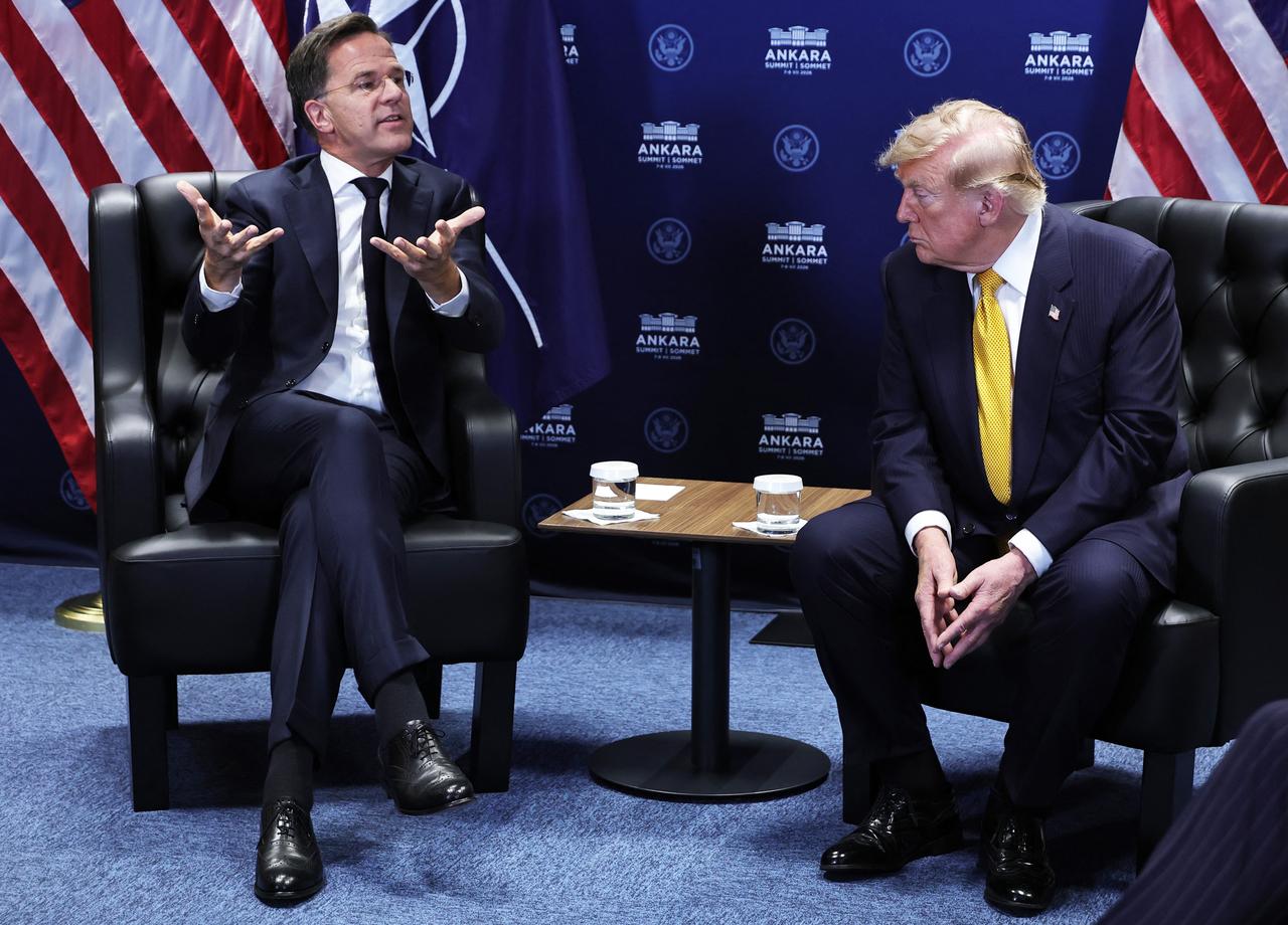 NATO Secretary General Mark Rutte (L) and US President Donald Trump meet on the sidelines of the NATO summit in Ankara, July 8, 2026. (AFP Photo)