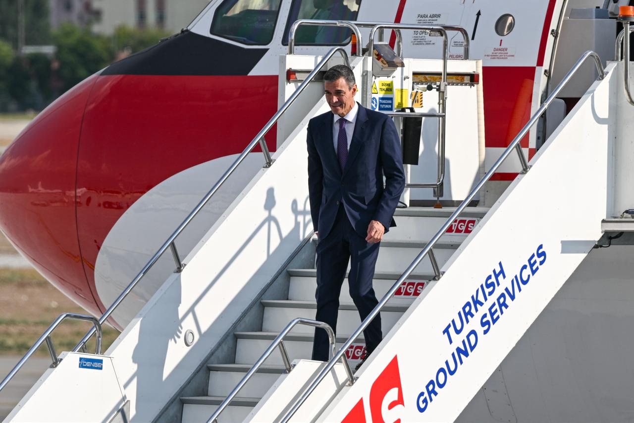 Sanchez says Spain will meet NATO targets without touching welfare spending