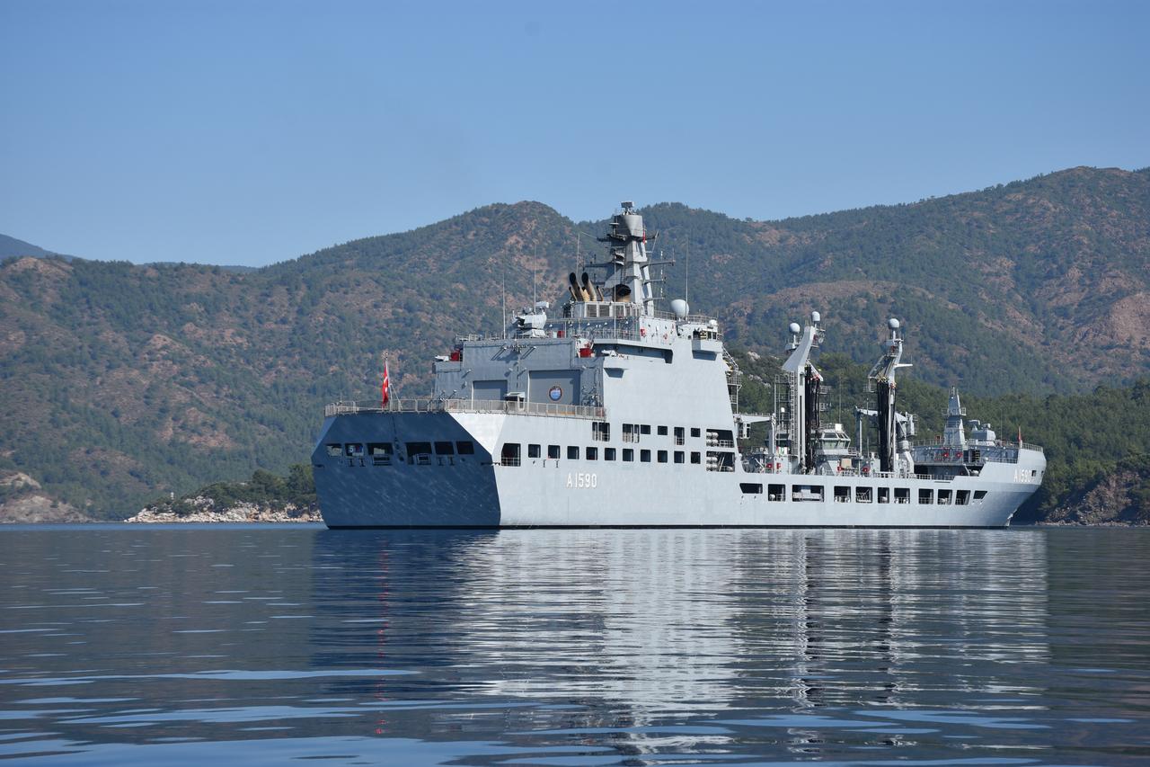TCG Derya, the Turkish Navy's replenishment combat support ship operates in the Eastern Mediterranean as part of the Denizkurdu-2/2026 Exercise, in Mugla, Türkiye, June 7, 2026. (AA Photo)
