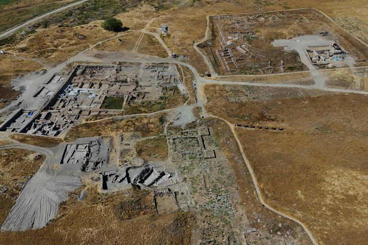 Olives in ancient Kayseri? Kultepe finds reveal 5,000-year climate clues