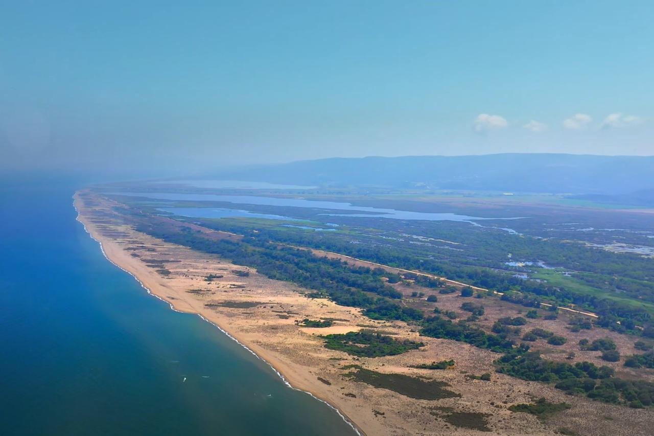 Türkiye's longest single-stretch beach destinations await summer travelers