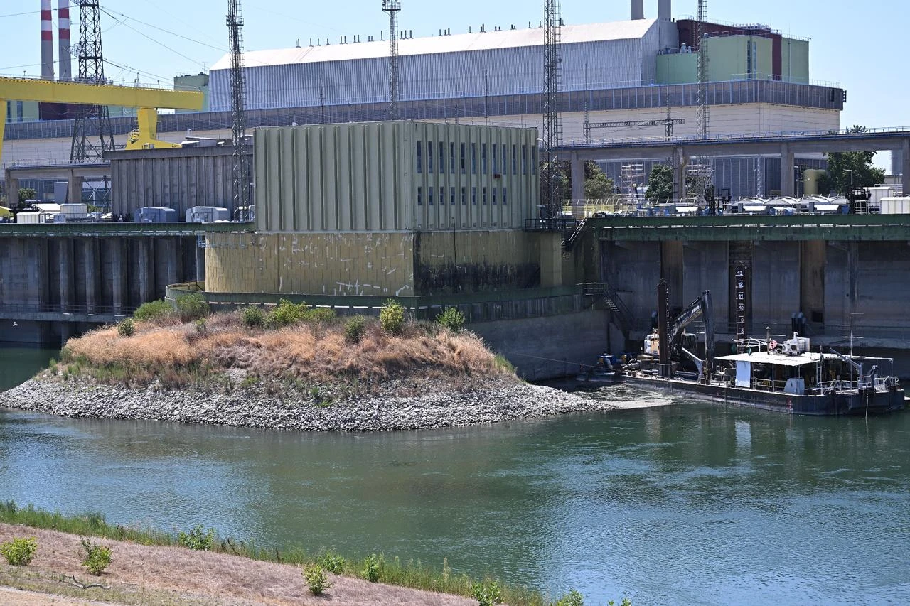 Hungary’s only nuclear plant could shut down as Danube hits record lows