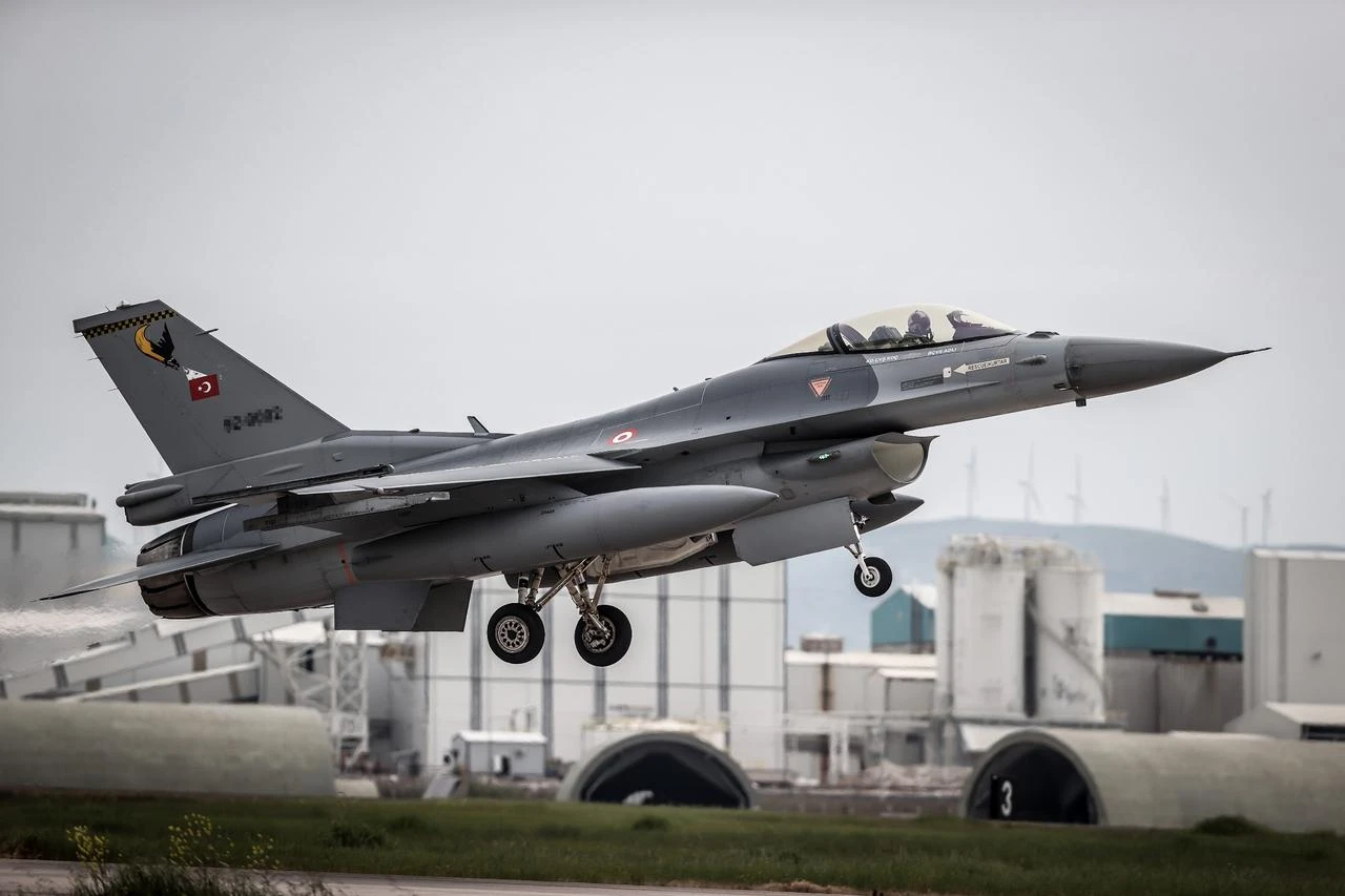 Turkish F-16s take over NATO Baltic air mission in Estonia
