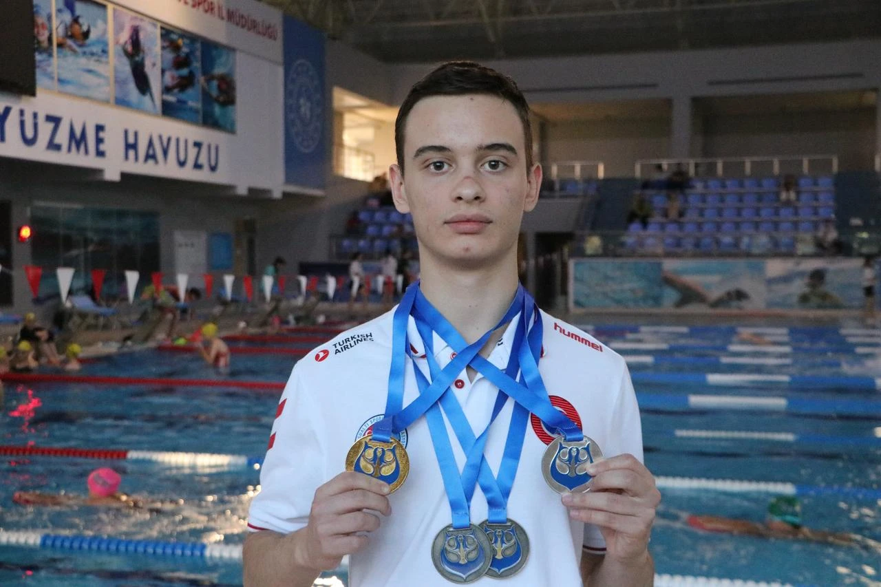 Türkiye's teenage freediving champion Timur Alp Kuru sets sights on senior podium