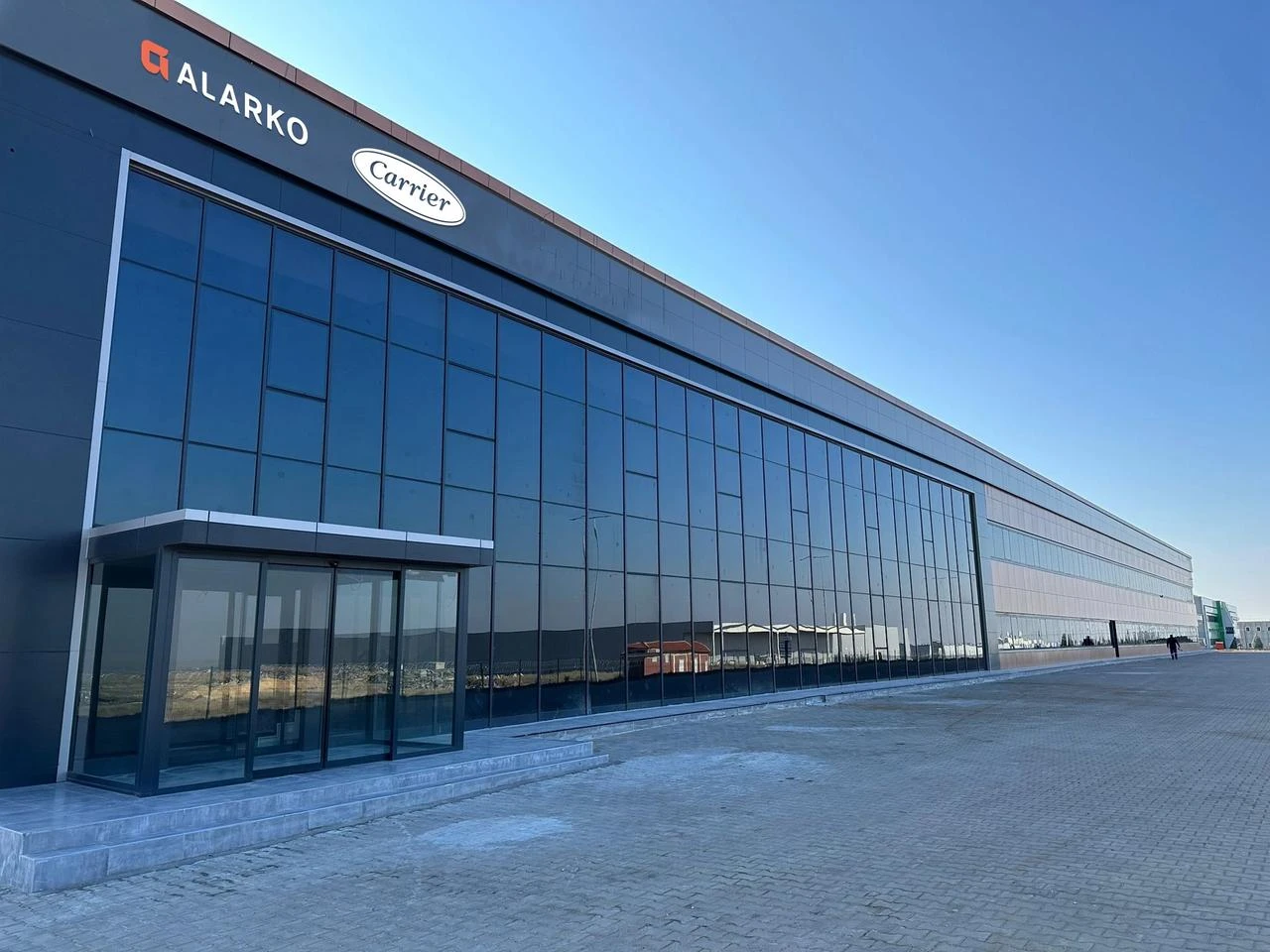 A view of Alarko Carrier’s production facility in Eskişehir, Türkiye. (Photo via alarko-carrier.com.tr)