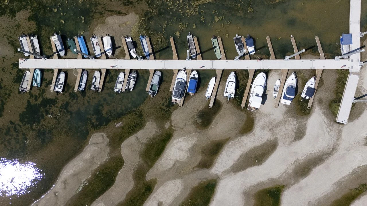 Europe's rivers run dry as drought and heat spread Image