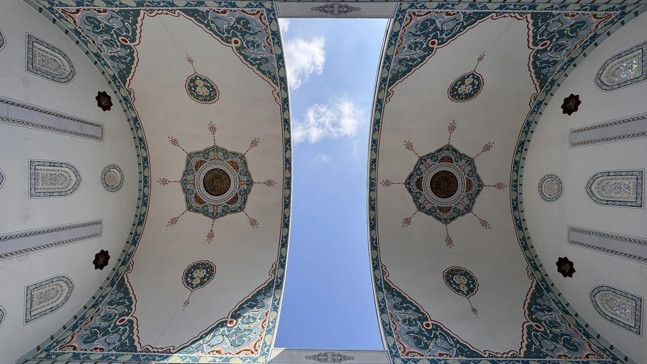 Special Bursa mosque where dome opens at touch of button