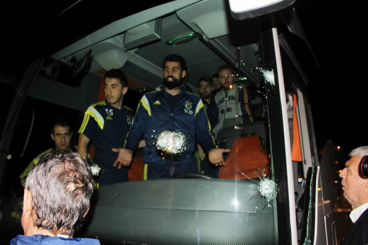 Five detained over Fenerbahce bus shooting 11 years later