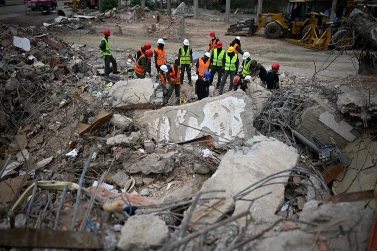 Venezuela earthquake death toll rises to 6,301