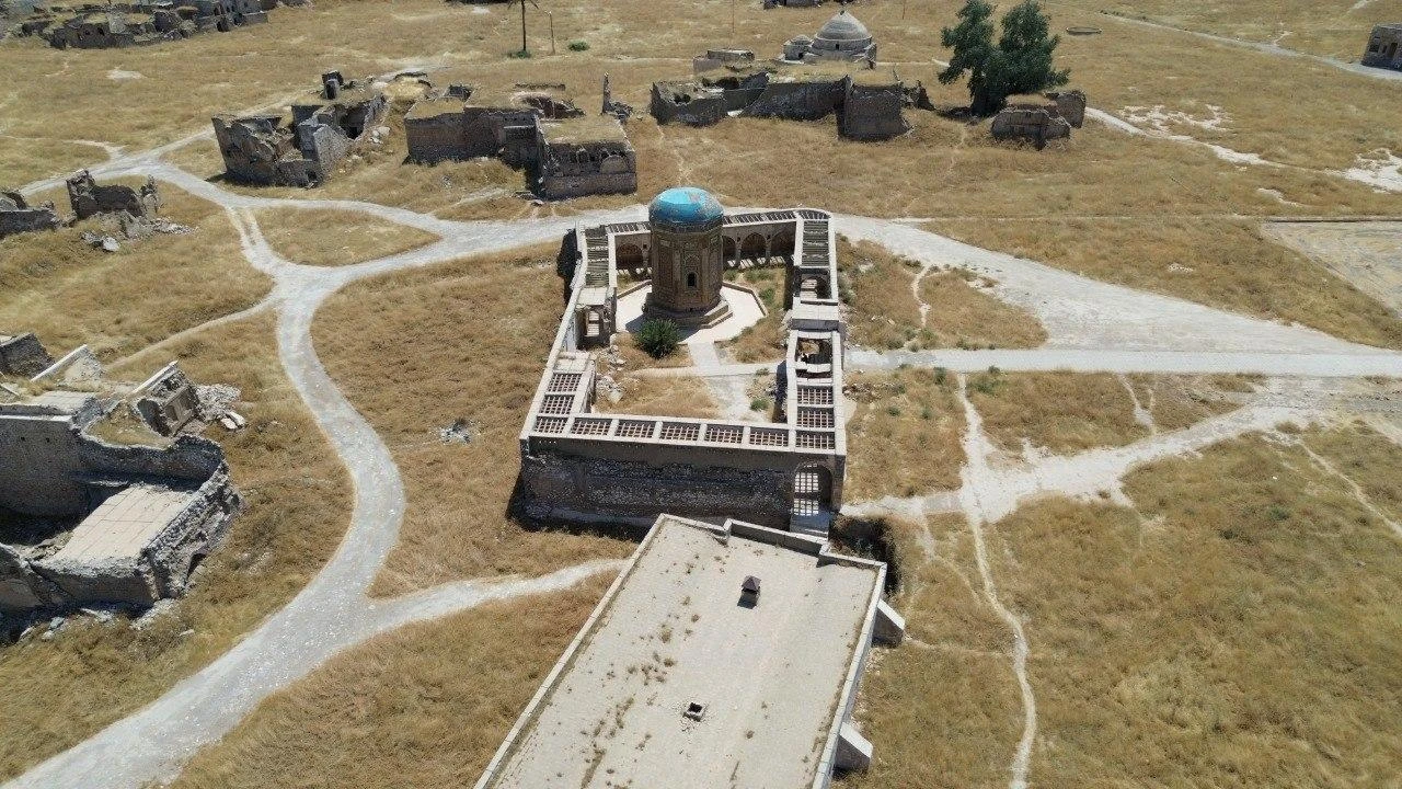 An aerial view of the historic Green Dome (Gok Kumbet), built in 1361 during the Seljuk period inside the Citadel of Kirkuk in Kirkuk, Iraq, on August 11, 2026. (AA Photo)