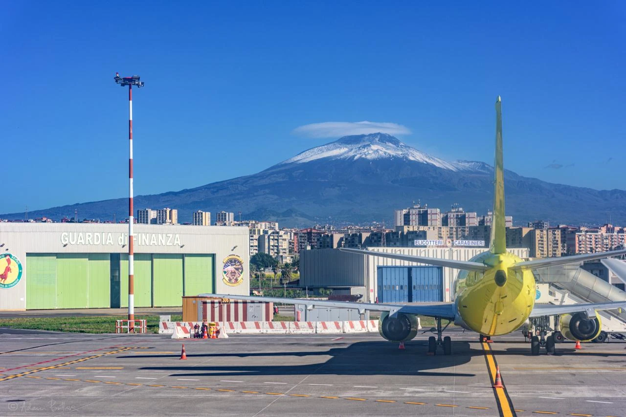 Mount Etna eruption cancels around 700 flights at Sicily's Catania airport