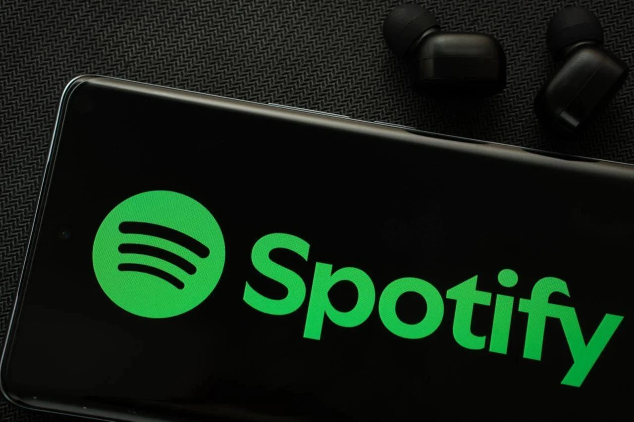 Spotify to label AI-generated artist profiles starting mid-September