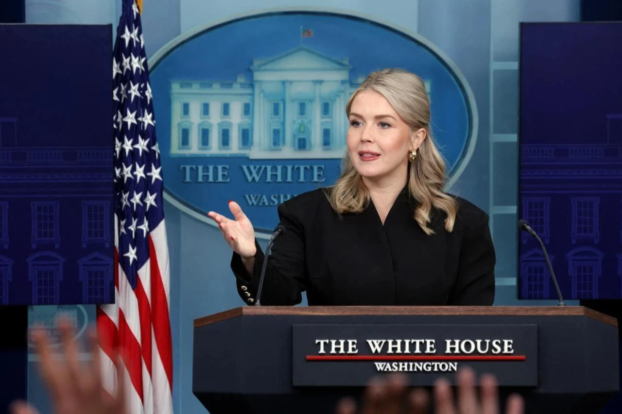 Trump announces Leavitt's departure as press secretary