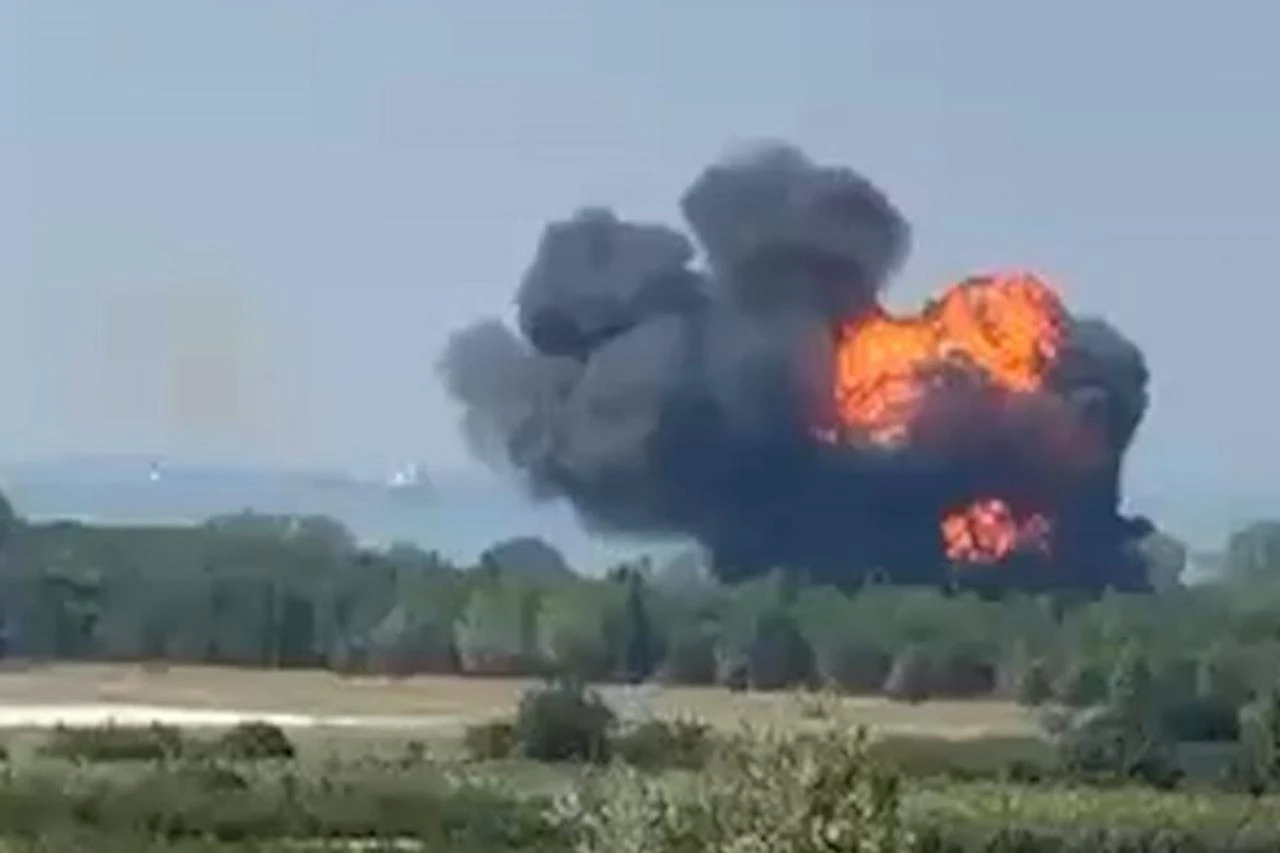 Turkish F-16 crashes during training flight in Yalova